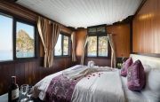 Suite Panoramic window