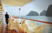 Cruise sundeck