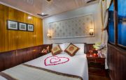 Double cabin