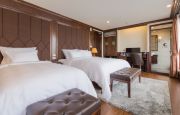 Elegant Suite Twin bed