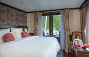 Terrace suite private balcony