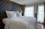 Luxury Balcony 1st floor