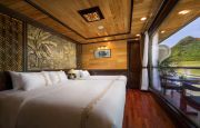 Twin bed balcony