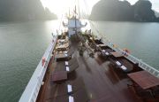 Cruise sundeck