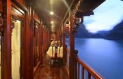 Cruise restaurant