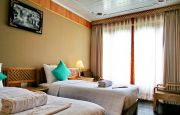 Twin bed ocean View