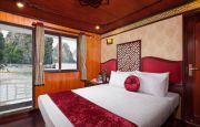 Double balcony cabin
