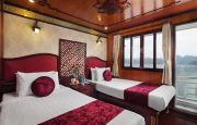 Twin bed balcony