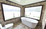 Bathroom Suite cabin