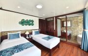Twin bed balcony