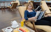 Cruise sundeck