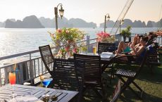 Cruise sundeck