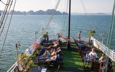 Cruise sundeck