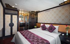 Double cabin