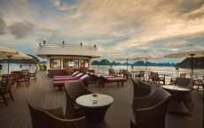 Cruise sundeck