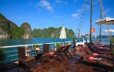 Cruise sundeck