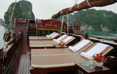 Cruise sundeck