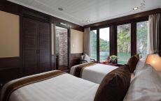Twin bed 1st floor