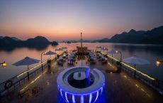 DinnerOnSundeck1