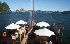 Cruise sundeck