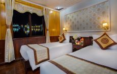 Twin bed cabin