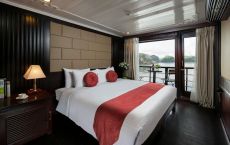 Double balcony