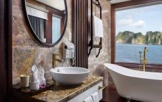 bathroom-deluxe
