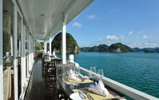 Balcony restaurant