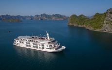 Cruise exterior