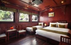 Triple cabin