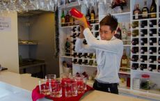 bar