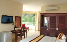 Hotel in Cat Ba