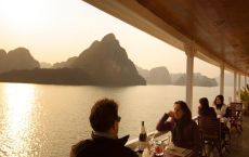 Cruise sundeck