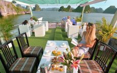 Sundeck luxury boat
