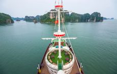 Cruise sundeck