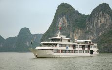 Cruise exterior