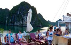 Cruise sundeck