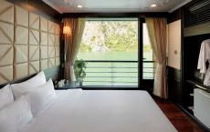 Double balcony