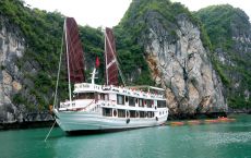Cruise exterior