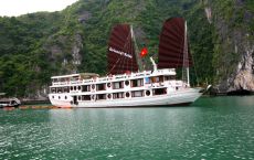 Cruise exterior