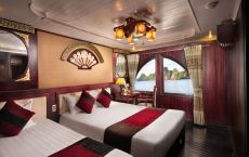 Cruise cabin