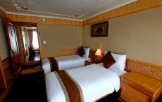 Deluxe twin bed