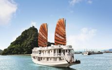 Cruise exterior
