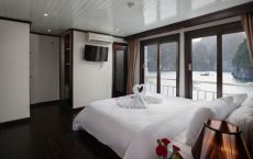 Honeymoon Suite