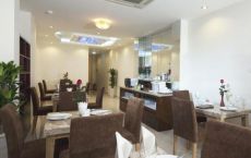 Hotel restaurant