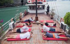 Cruise sundeck