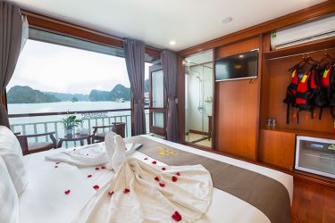 Calypso Premium Cruise