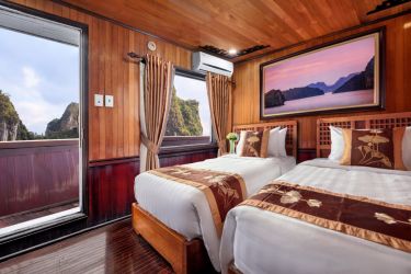 Cozy Bay Cruise