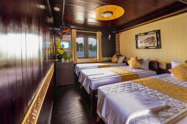 Halong Fantasea Cruise