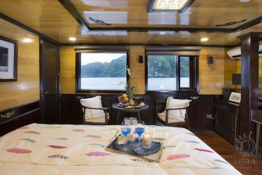Hera Cruise Halong Bay
